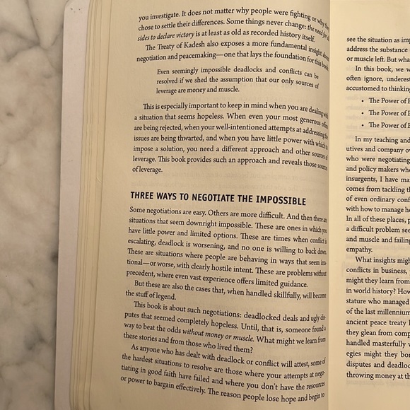 Book “ Nogotiating the impossible” - Picture 9 of 11